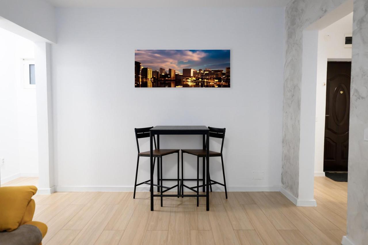 Apartament Dorobanti Apartment บูคาเรสต์ ภายนอก รูปภาพ