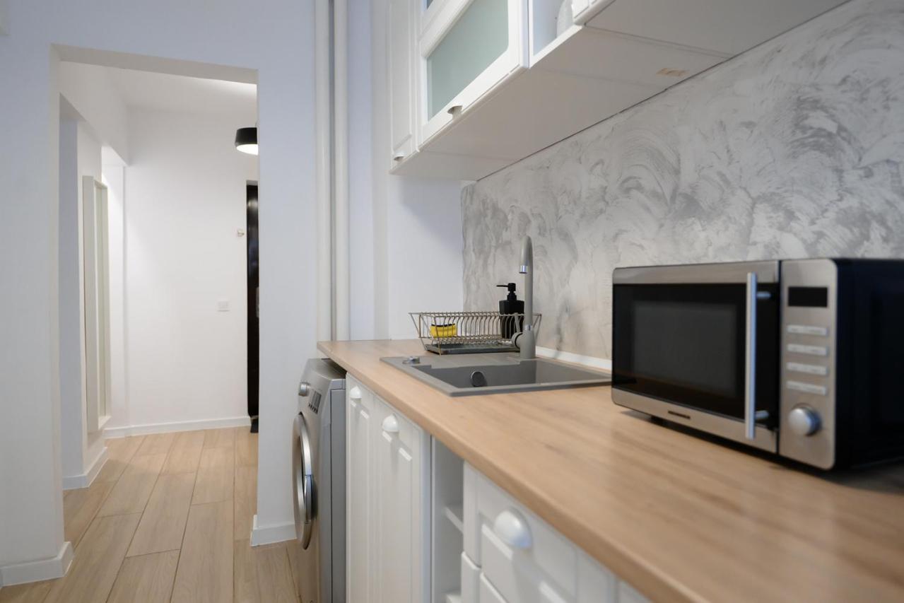 Apartament Dorobanti Apartment บูคาเรสต์ ภายนอก รูปภาพ